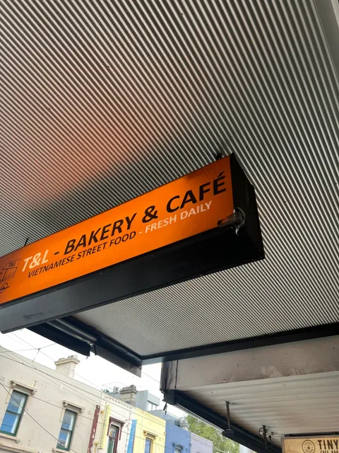 T&L - Bakery & Café
