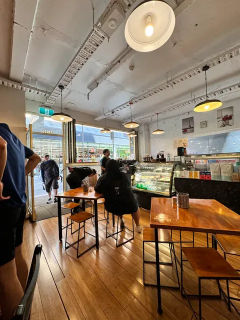 Take N Easy Cafe