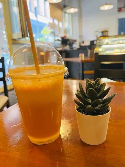 Take N Easy Cafe