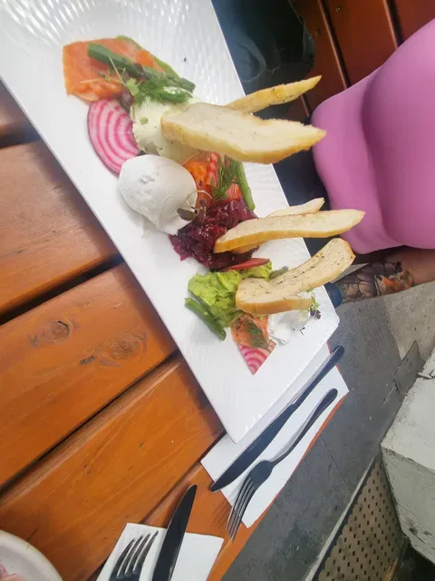 Tall Timber Cafe
