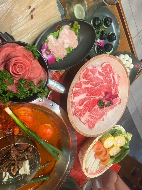 Tan Hotpot