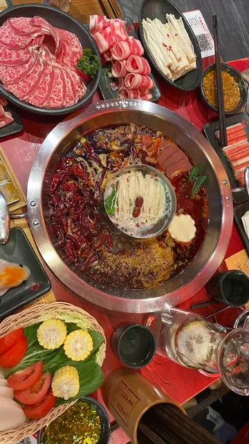 Tan Hotpot