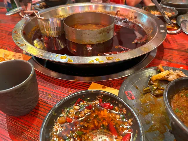Tan Hotpot