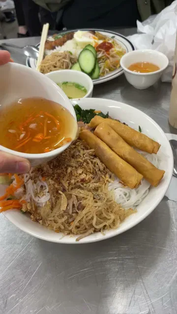 Tan Thanh Loi