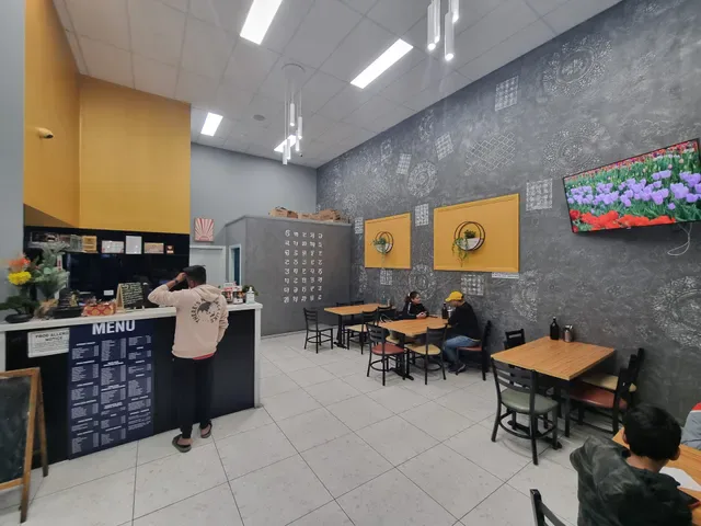 T&T CAFE AND RESTAURANT