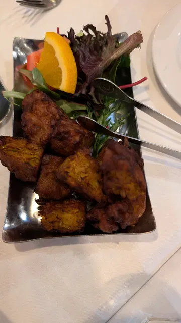 Tandoori Den