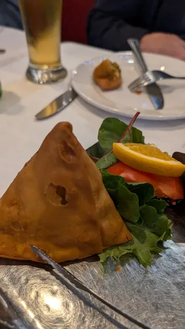 Tandoori Den