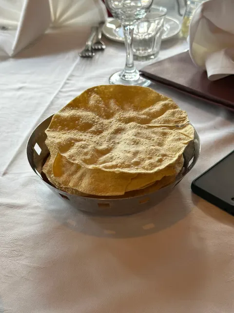 Tandoori Den