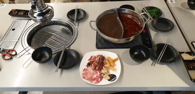 TEN BBQ & HOTPOT