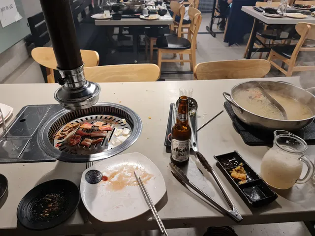 TEN BBQ & HOTPOT