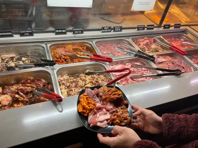 TEN BBQ & HOTPOT