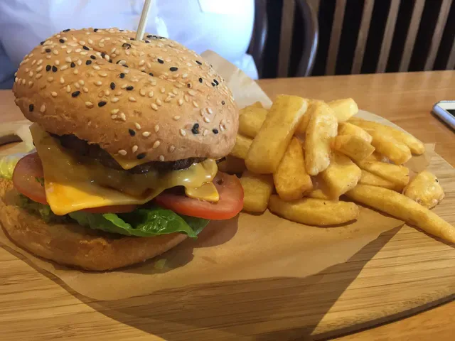 Ten One Ate cafe