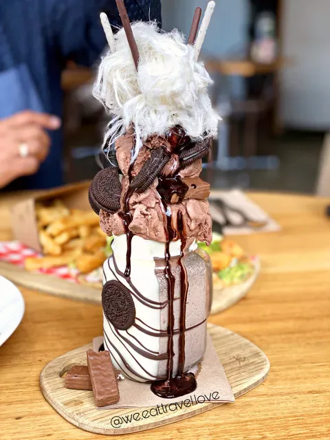 Ten One Ate cafe
