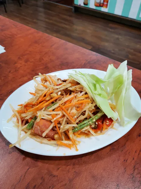 Thai Asia Unique Cafe & Tavern