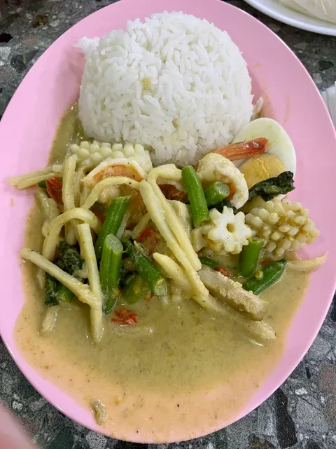 Thai Asia Unique Cafe & Tavern