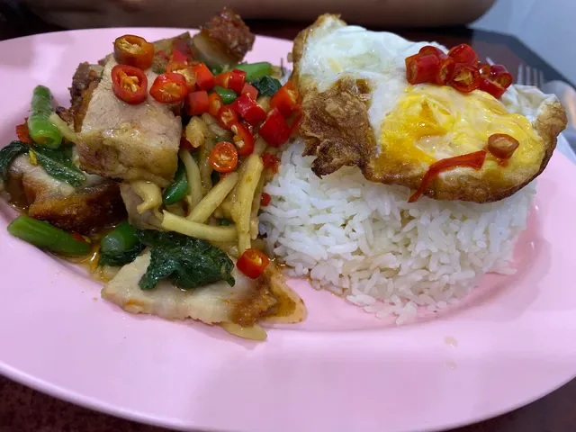 Thai Asia Unique Cafe & Tavern