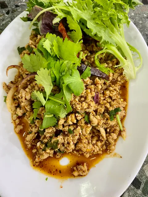 Thai Asia Unique Cafe & Tavern