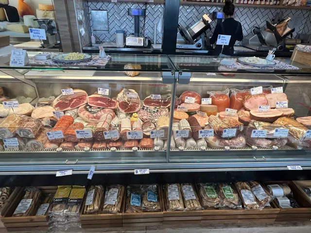 That's Amore Cheese