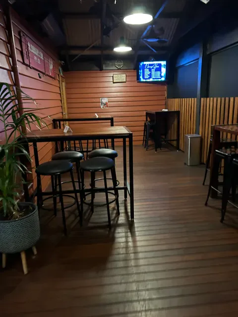 The Acorn Bar & Restaurant