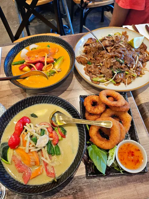 The Bangkok Manor Lakes