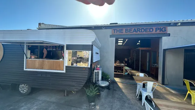 The Bearded Pig- American BBQ