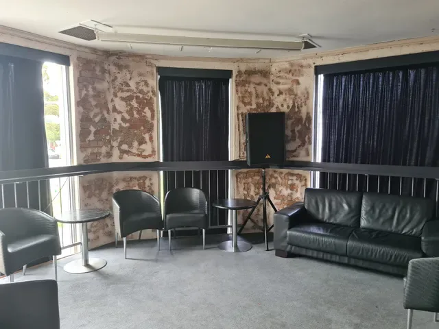 The Castle Hotel