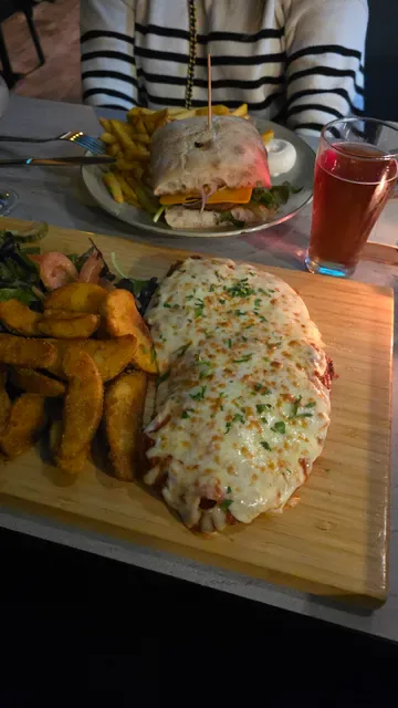 The Cheeky Pint (The Barkley Hotel)