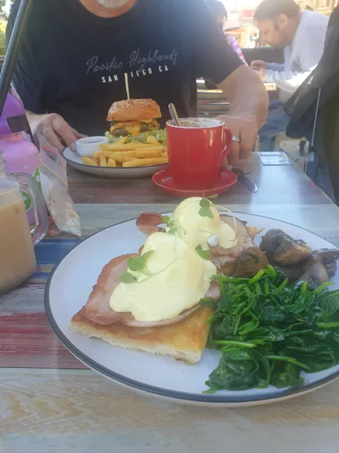 The Coffee House at Mountain Gate