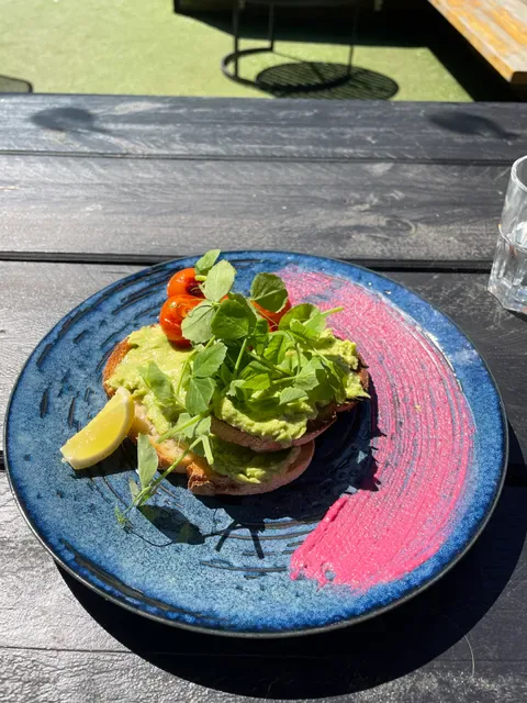 The Corner Pantry Cafe