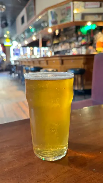 THE CURTIN (John Curtin hotel)