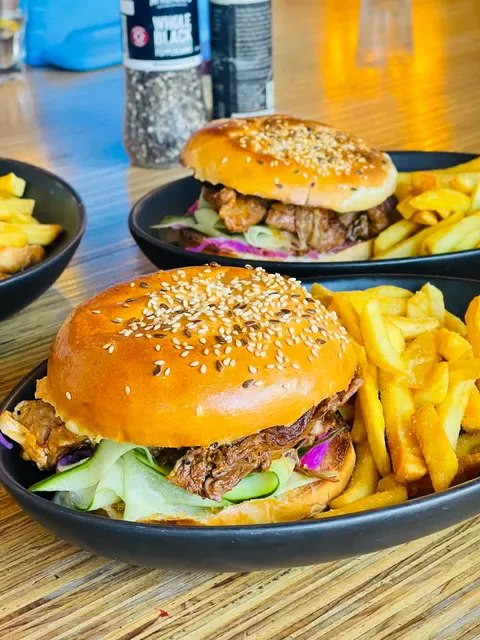 The Foreigner Café Ivanhoe