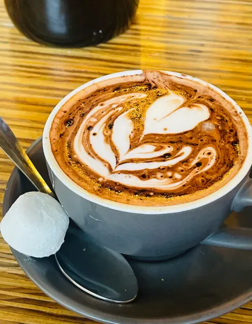 The Foreigner Café Ivanhoe
