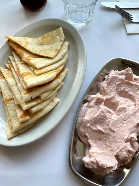 The Greek Spot