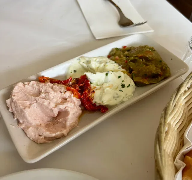 The Greek Spot