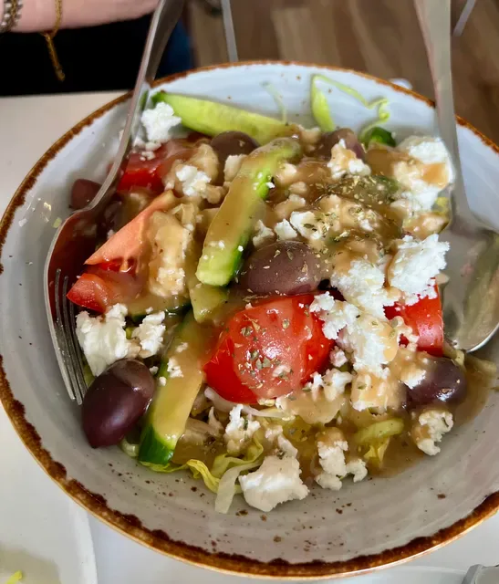 The Greek Spot