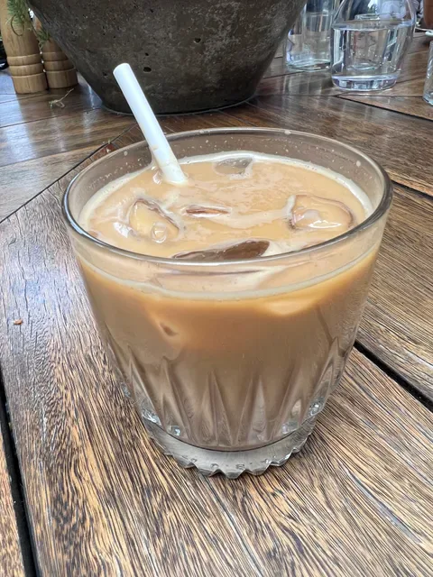 The Kettle Black