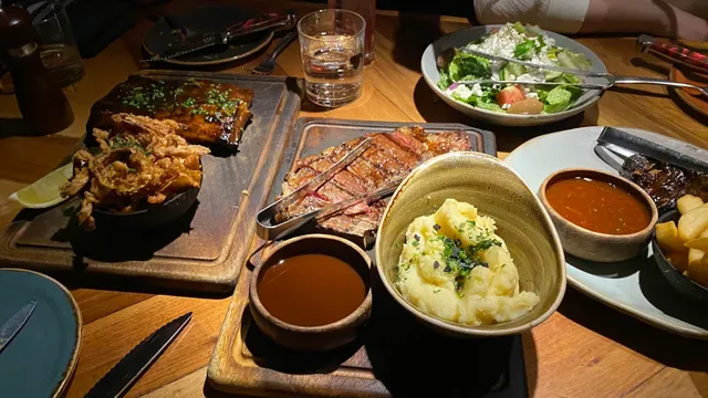 The Meat & Wine Co South Yarra