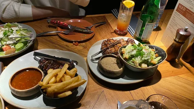 The Meat & Wine Co South Yarra