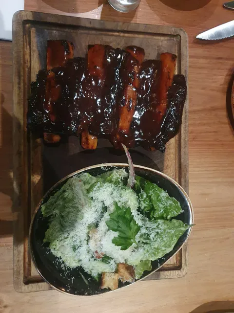 The Meat & Wine Co South Yarra