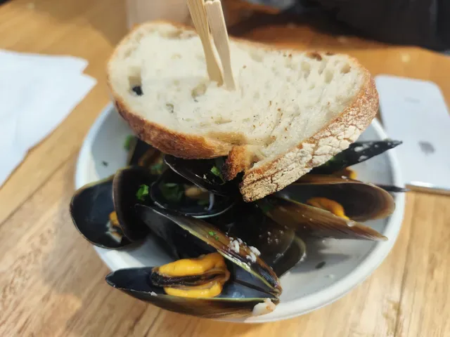 The Mussel Pot