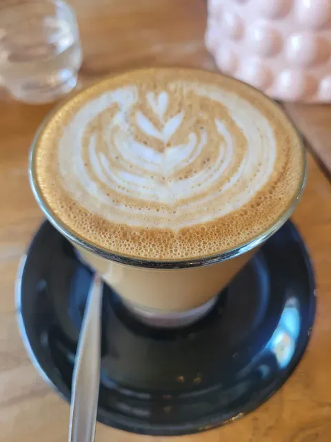 THE NICHOLSON COFFEE & EATERY
