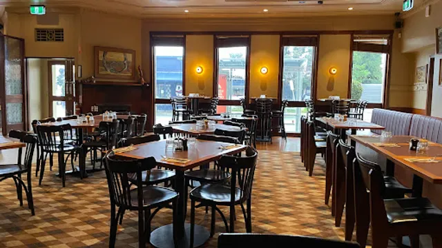 The Orrong Hotel