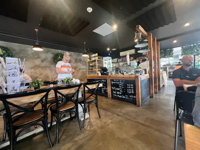 The Peddler Cafe