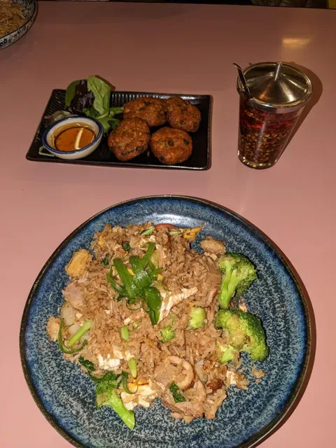The Rice Paddy Thai