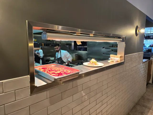 The Rise Pizzeria Cafe