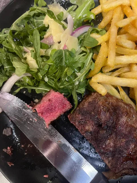 The Sporting Globe Bar & Grill