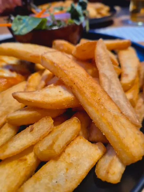 The Sporting Globe Bar & Grill Mordialloc