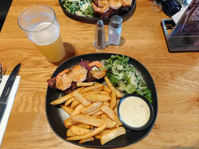 The Sporting Globe Bar & Grill Mordialloc