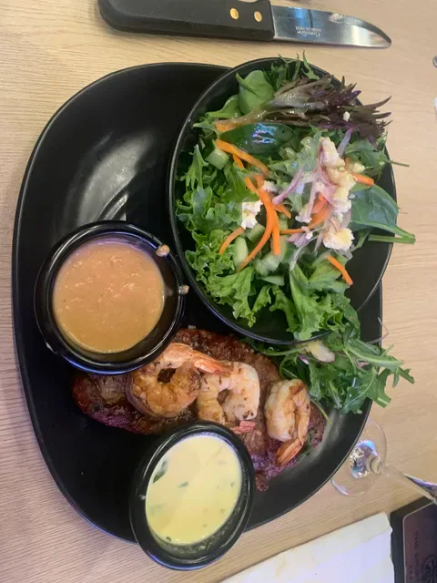The Sporting Globe Bar & Grill Doncaster