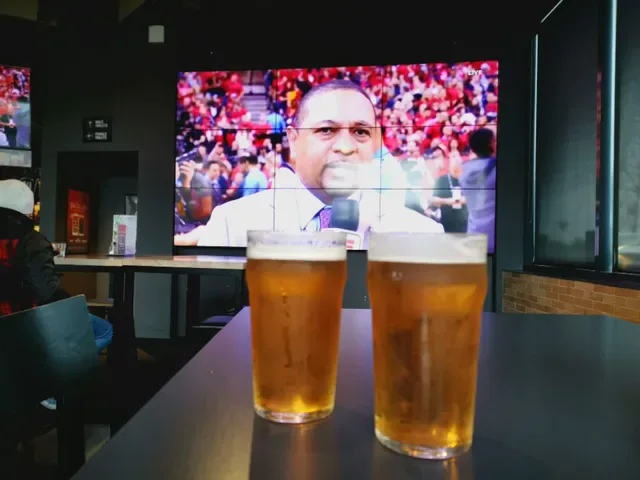 The Sporting Globe Bar & Grill Plenty Valley